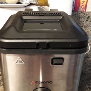 ،electric fryer bran new never used